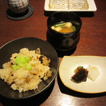 銀座 串かつ凡 - 季節のご飯(カブの炊込みご飯）〇