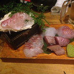 漁平の鍋 - 地魚5種盛り