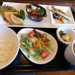 cafe restaurant マートル - よくばりランチ膳