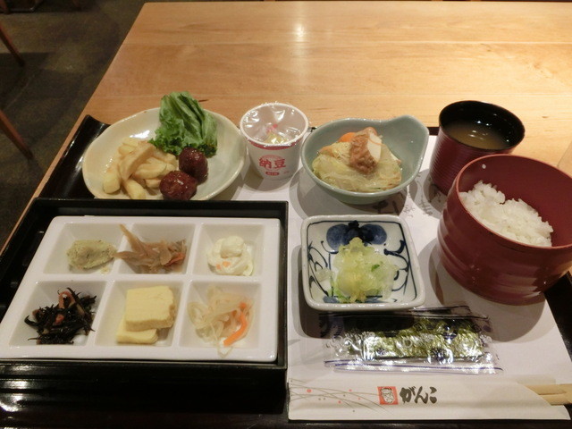 朝６時 から営業 頑張ってる がんこ で 盛り沢山の和食の朝ご飯を頂く By Bluesky2525 がんこ 新大阪店 新大阪 居酒屋 食べログ