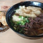 大國屋 - ごぼう・肉うどんと、かしわ飯おにぎり