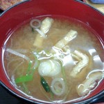 インター食堂 - 味噌汁