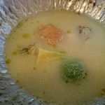 れすとらん海音 - ネーミングも素敵な「アボカド美肌鍋」