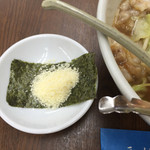 ラーメン東横 - 期間限定【辛肉ラーメン】780円に着くチーズ