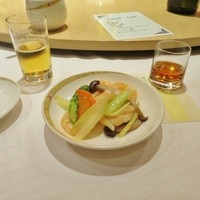 南園 - 再々訪：海老とセロリ・アスパラガス炒め