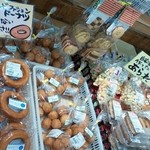 道の駅鹿北 小栗館 - つい、買ってしまうレイアウト