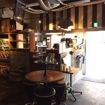 MONDIAL KAFFEE 328 GOLD RUSH - 店内風景