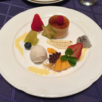 ホテル花水木 - ❝聖夜に贈るとっておきのデザート2015❞リンゴのシブーストケーキ