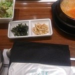 韓の旬 菜彩 - 牡蠣スンドゥブチゲ