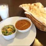 INDIAN RESTURANT ガナポカ - チキンキーマカレー ナマステセット¥890
行き当たりばったりで入ったインドカレー屋さん。
味もボリュームもイマイチだった^^