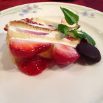 くいしんぼー山中 - 苺(あまおう)のショートケーキ