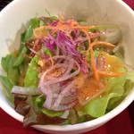 くいしんぼー山中 - サラダ。手作りドレッシングで。