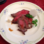 くいしんぼー山中 - ローストビーフ