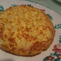 びいどろ 銀座店 - 塩だらのスパニッシュオムレツ