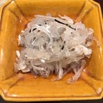 日本料理 太月 - 河豚皮刺し