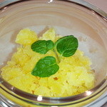 レストラン ラ・フロレゾン・ドゥ・タケウチ - マンダリンオレンジのコンポートとオレンジシャーベット