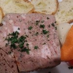 キッチン ラテール - レバーとフォアグラのパテ　アップ