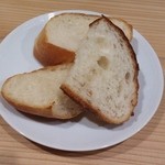 キッチン ラテール - パン：一人用に３ｐ