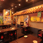 南風花 - テーブル席も御用意しています。