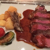 フランス料理 オークヴィル - 牛ステーキ　温野菜添え