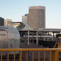 シンフォニー東京湾クルーズ - 日の出港です