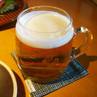 石塀小路豆ちゃ 京都 - ビール(グラスに名前が入っていました)