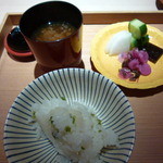 祇園 にしかわ - お食事はゆりねの炊き込み