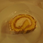 グランドプリンスホテル - ユールログカット