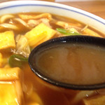 鰹出汁とカレールーの絡み具合は、絶妙です。