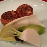 焼き物　穴子鳴門焼 蕪 胡瓜 アンティーブとともに