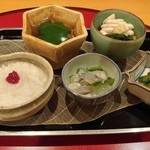 太庵 - 付きだし(金針菜の金山寺味噌のせ、細魚とキュウリの塩麹、とろろソーメン 梅、菊菜となめたけ、付きだし　金針菜の金山寺味噌のせ、鱈の白子とほうれん草)