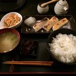 201512 和 ★本日のお魚（500円）★鮭ハラス