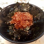 生サーモンの茶漬け。