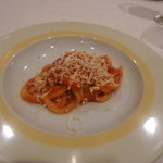 アカーチェ - 自家製ピッチのトマトソース（トスカーナ風太パスタ）