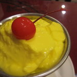 サフランヨーグルト