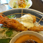 アムール - かにクリーミーコロッケ＆エビフライアップ