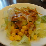 アムール - 日替りランチのサラダ