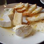 ミサキ イタリアーノ ボッカ - フレッシュチーズ三種盛り合せ