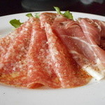 ミサキ イタリアーノ ボッカ - イタリア産生ハムとサラミの盛り合わせ