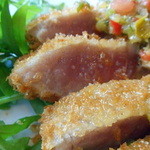 ミサキ イタリアーノ ボッカ - マグロのレアカツレツ断面