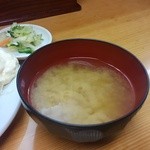とんかつ山家 御徒町店 - シジミの味噌汁