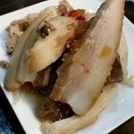 めだかタンタン - 2015.12.13 おつまみチャーシュー。厚切りでした(^O^)