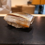 鮨 はしもと - 小鰭