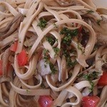 メイプル・カフェ - 常陸秋そば　きのこソースのパスタセット￥1000　具たち