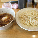 Tsukemen Ramen Kamon - 醤油つけ麺、650円。