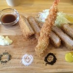 かつサンド工房 PANTON - ロースカツ+エビフライ【料理】 