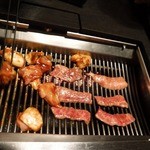 あぶり焼肉　匠 - 