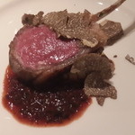 インカント - 子羊のロースト、”ン・ドゥイヤ”のペーストと赤ワインのソース。トリュフをかけて。ニヤニヤが止まらんっす！
