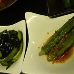 京松蘭 - きゅうりとわかめの酢の物とオクラ