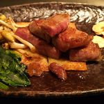 特撰ステーキコース：お肉はサーロインが静岡そだちでフィレがきたかみ牛共にＡ５ランク＾＾；